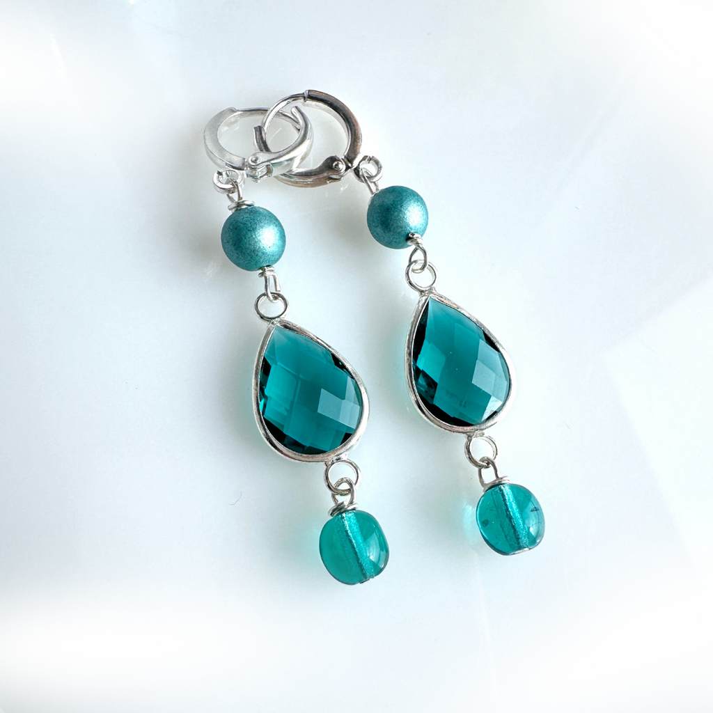 "Candy Drop" Earrings (emerald)