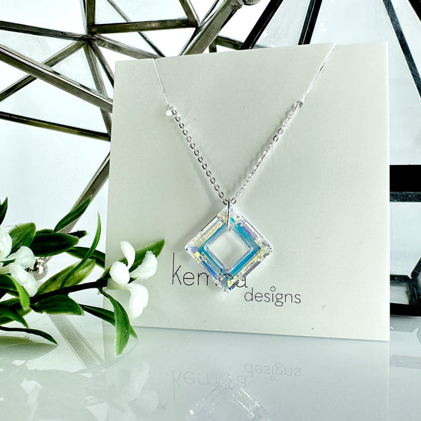 "Bright Square" Necklace (Iridescent)