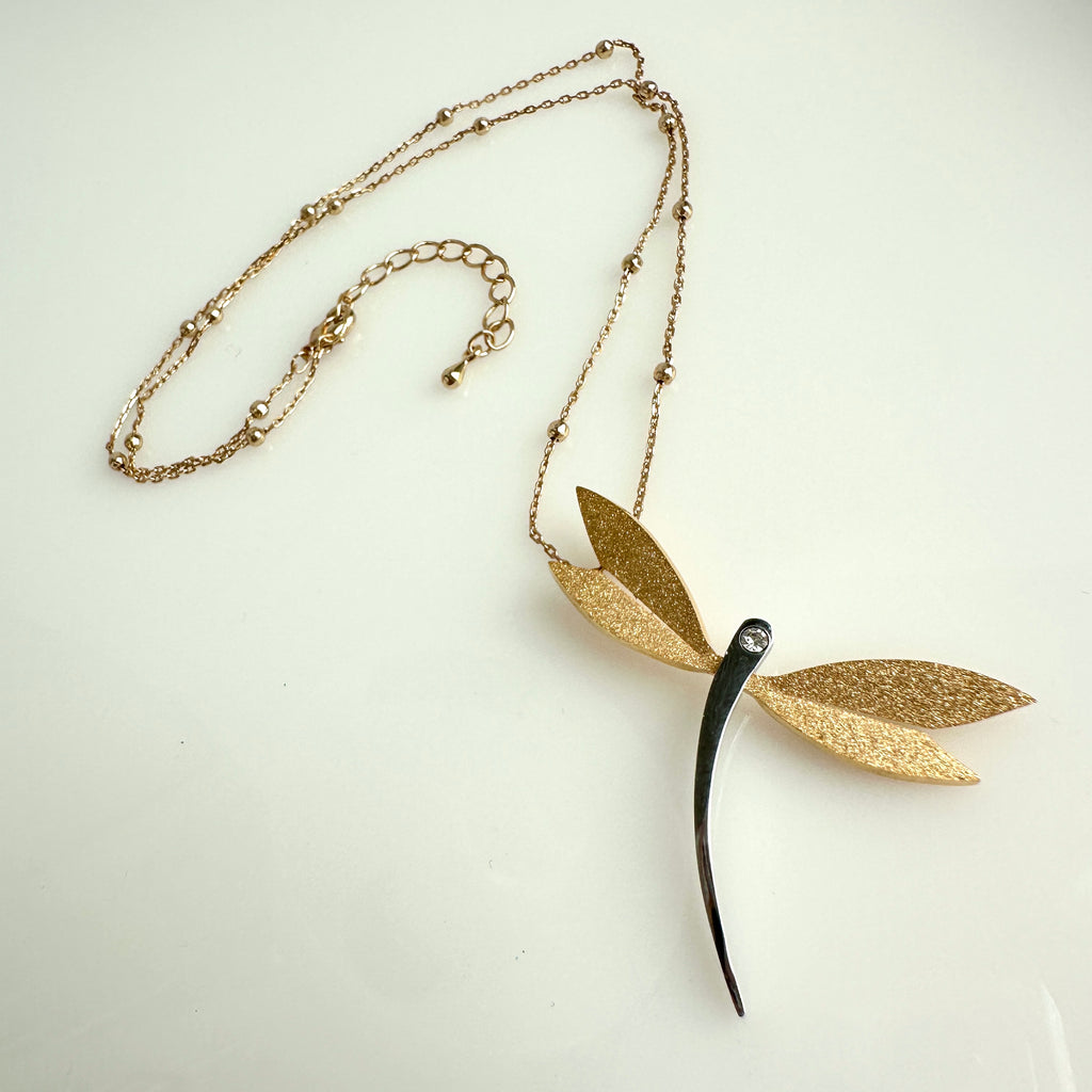 "Wings a Flitter - Glitter" Necklace