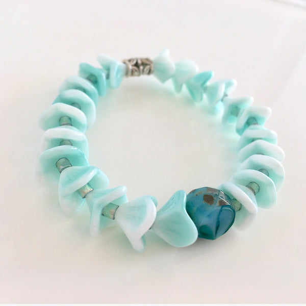 "Spring Leaves" Stretch Bracelet