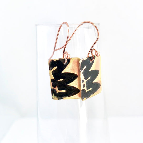 "Impressions" Wave Earrings (black)